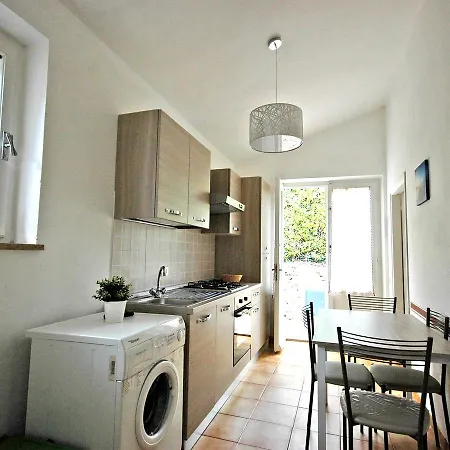 Le Maree Ileana Apartment *